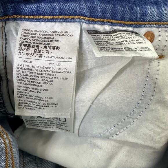 Levi’s Wedgie Raw Edge Hem Button Fly Jeans Size 26 medium dark wash - Picture 7 of 10